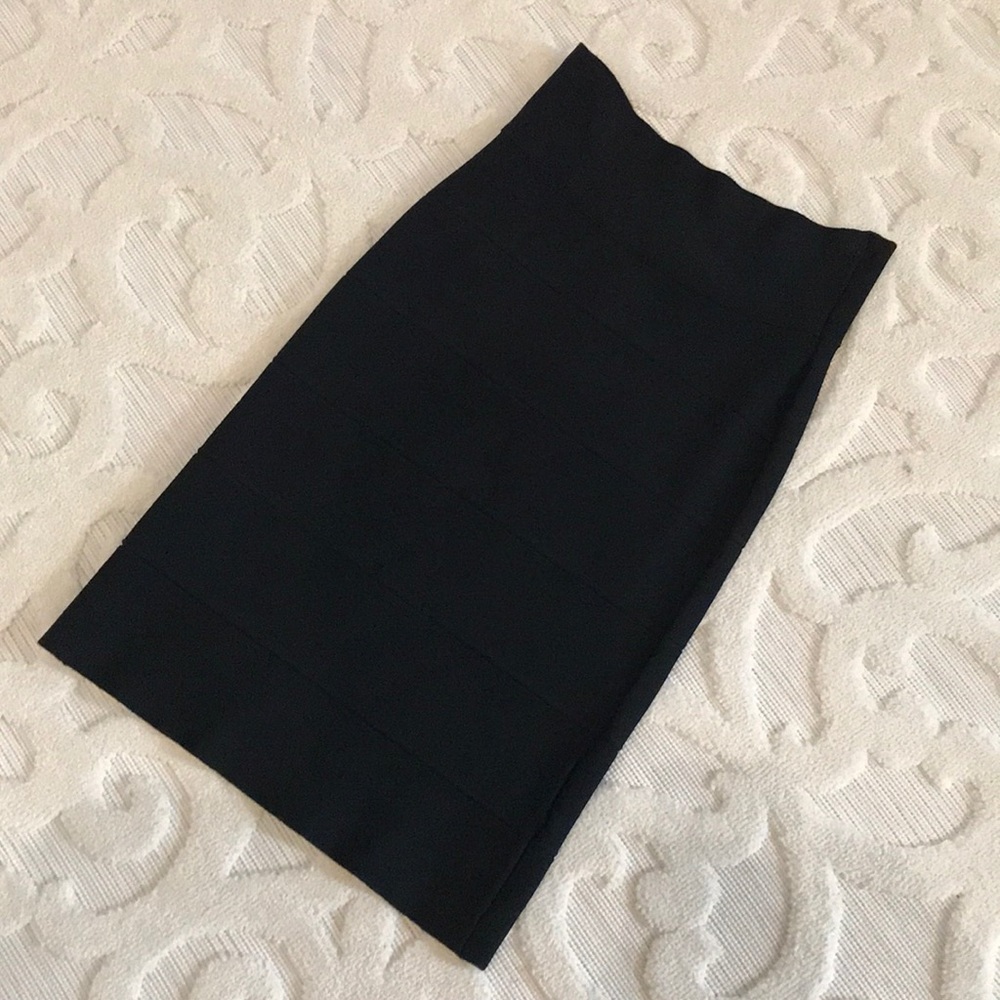 BCBG maxazria bodycon bandage skirt